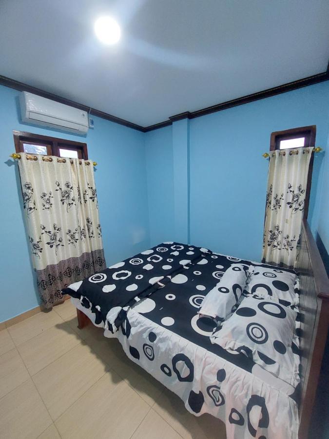 D'Ru Guest House Labuan Bajo Buitenkant foto