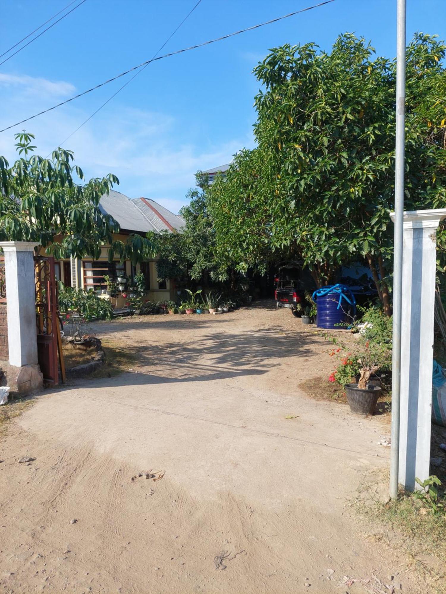 D'Ru Guest House Labuan Bajo Buitenkant foto
